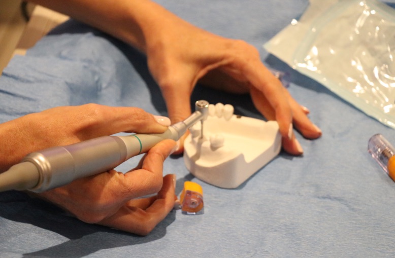 Introduction to Implant Dentistry Introduction to Implant Dentistry